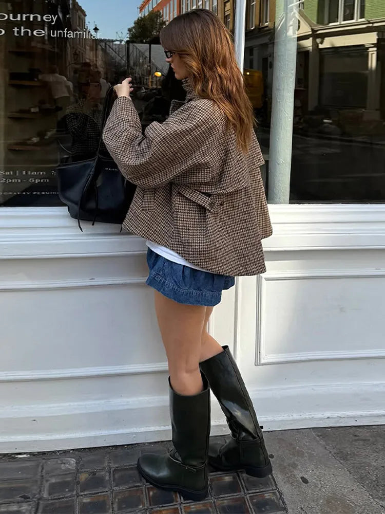 Veste Courte Femme Écossaise – Col Montant