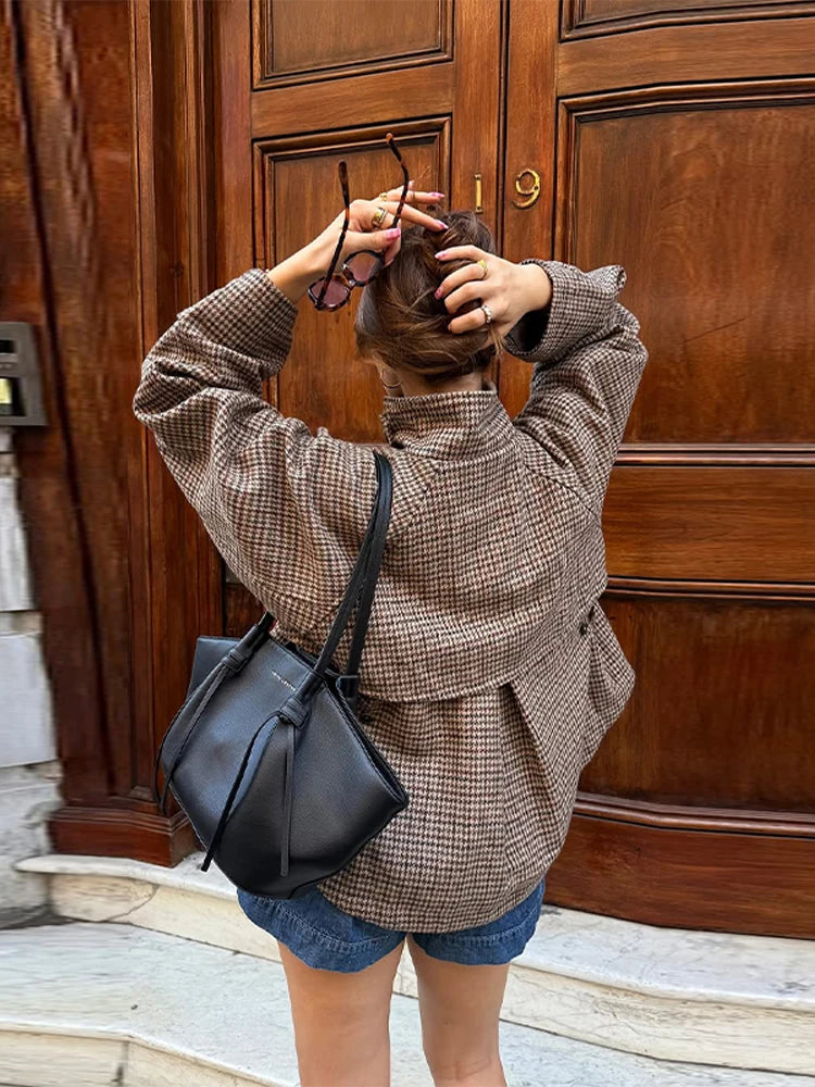 Veste Courte Femme Écossaise – Col Montant